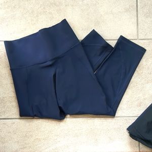 Old Navy Activewear Crop Leggings